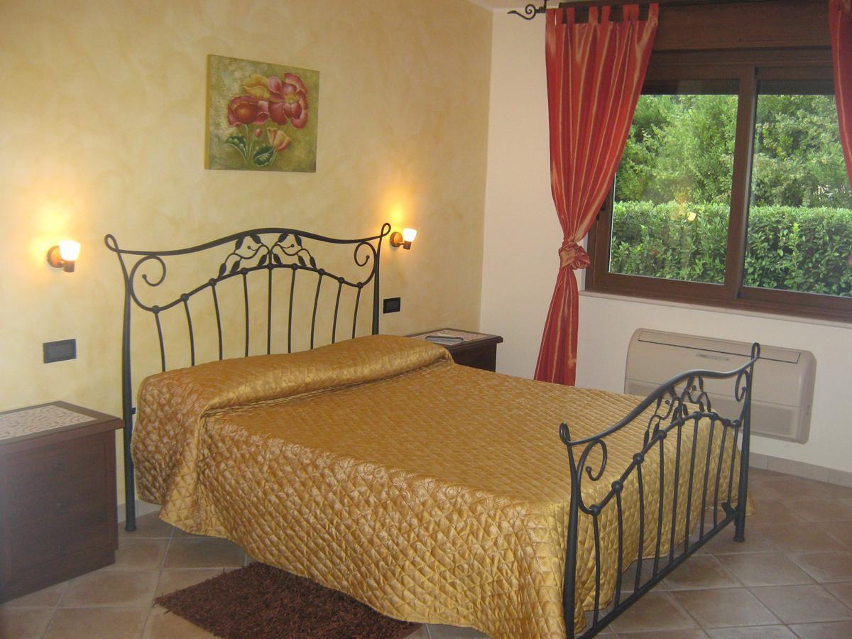 B & B Oasi Rosciano  外观 照片