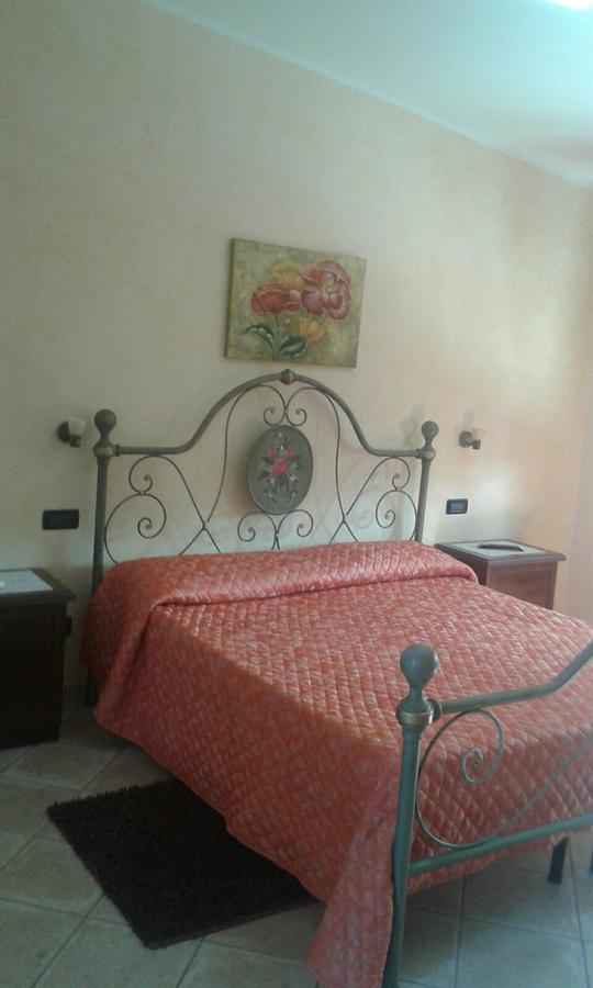 B & B Oasi Rosciano  外观 照片