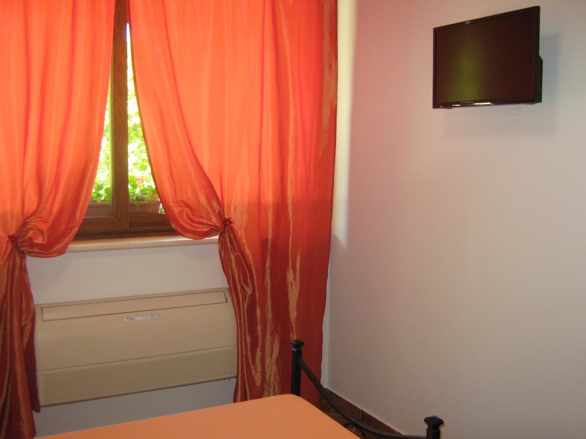 B & B Oasi Rosciano  外观 照片