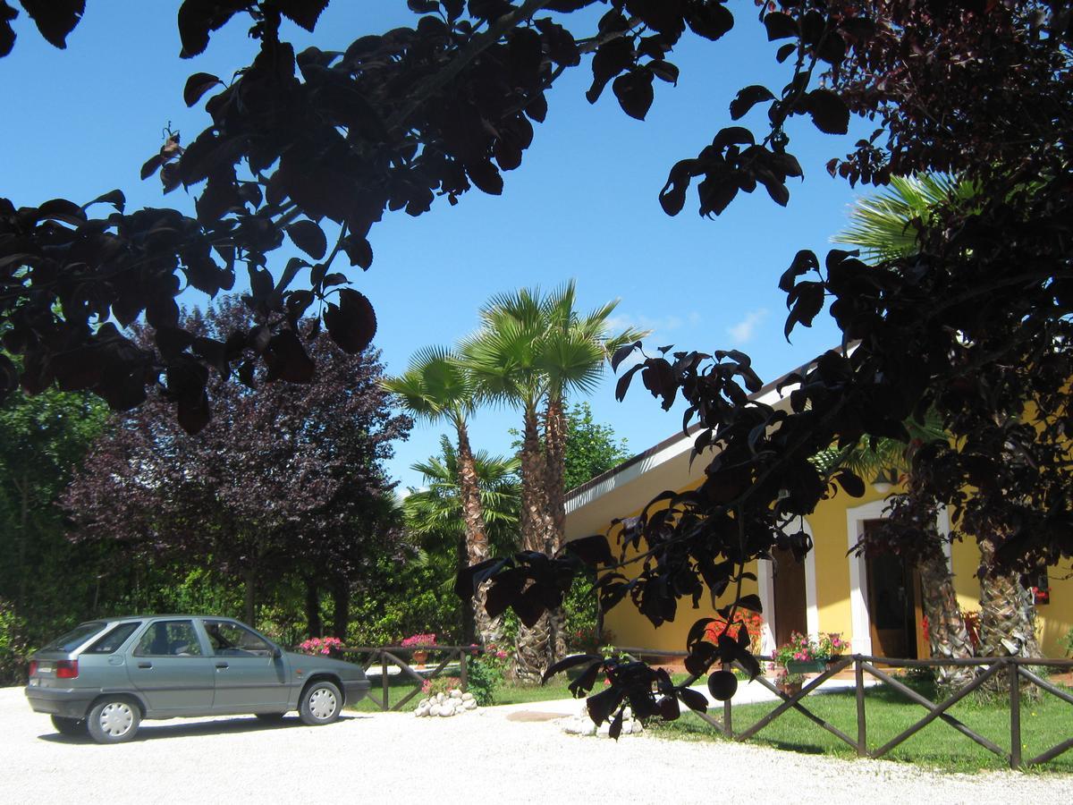 B & B Oasi Rosciano  外观 照片