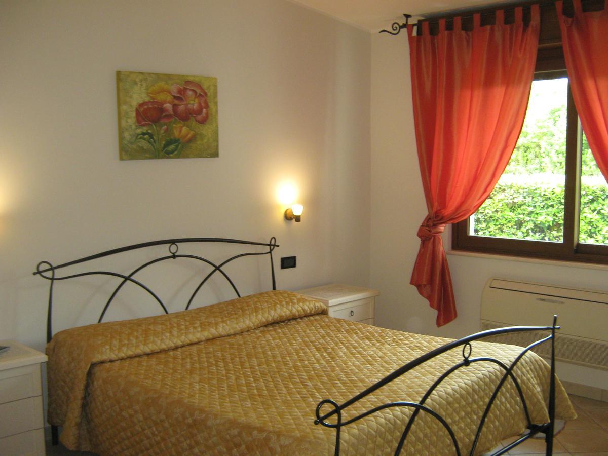 B & B Oasi Rosciano  外观 照片