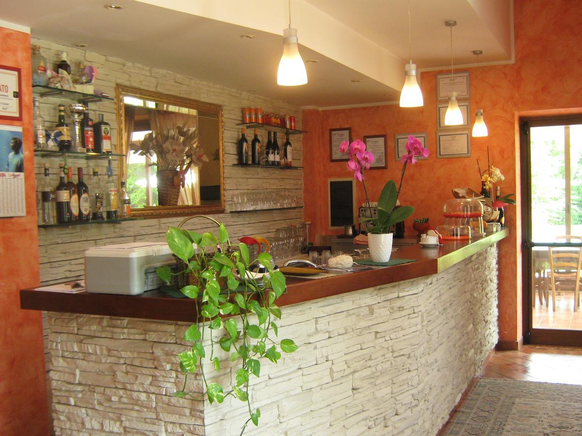 B & B Oasi Rosciano  外观 照片
